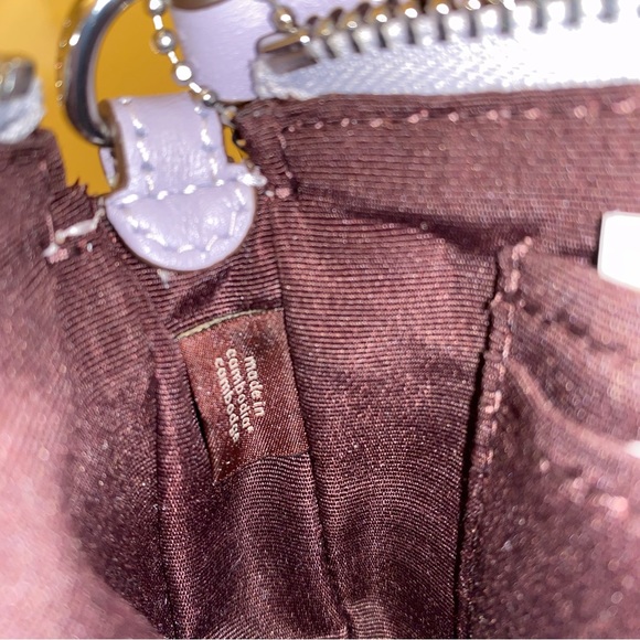 Coach mini wristlet New - Picture 8 of 9